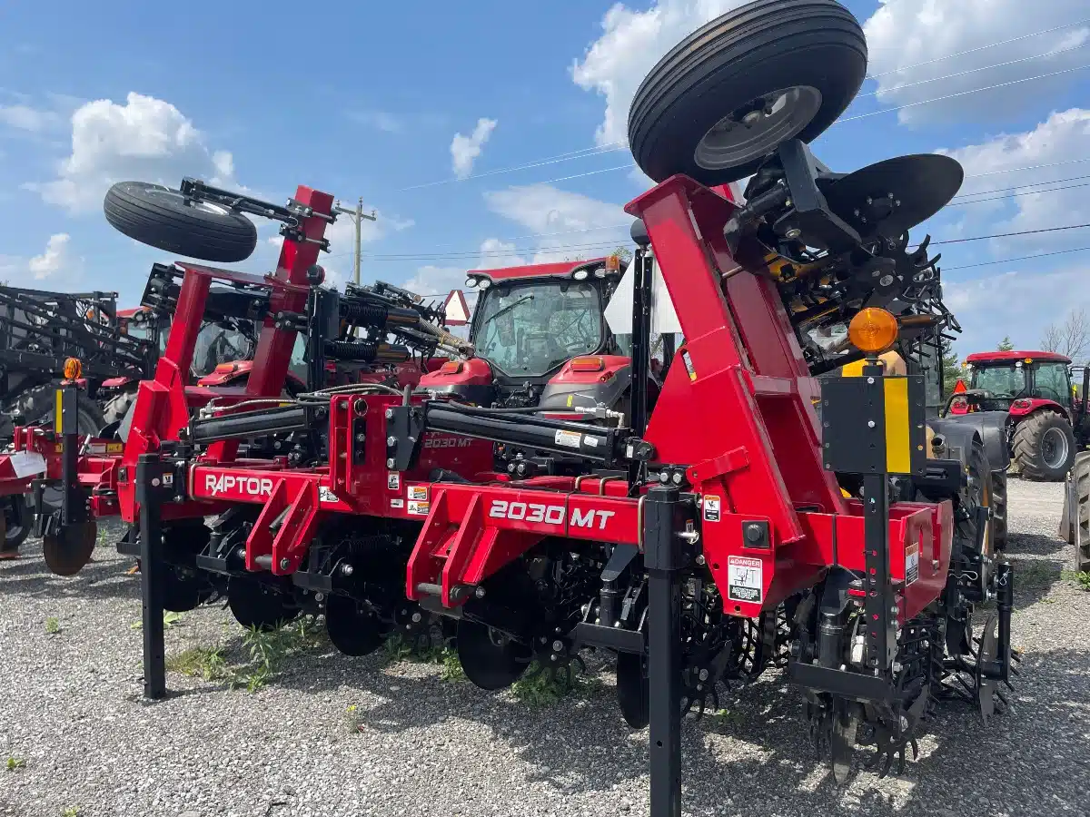 Gallery image 1 for New 2023 Unverferth 2030MT Strip Till
