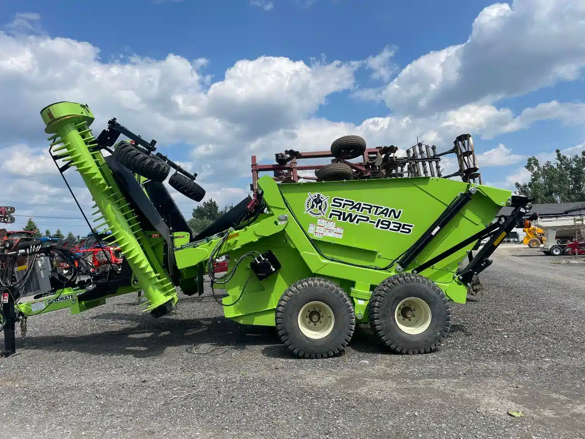 Gallery image 2 for New 2025 Schulte RWP-1935 Rock Picker