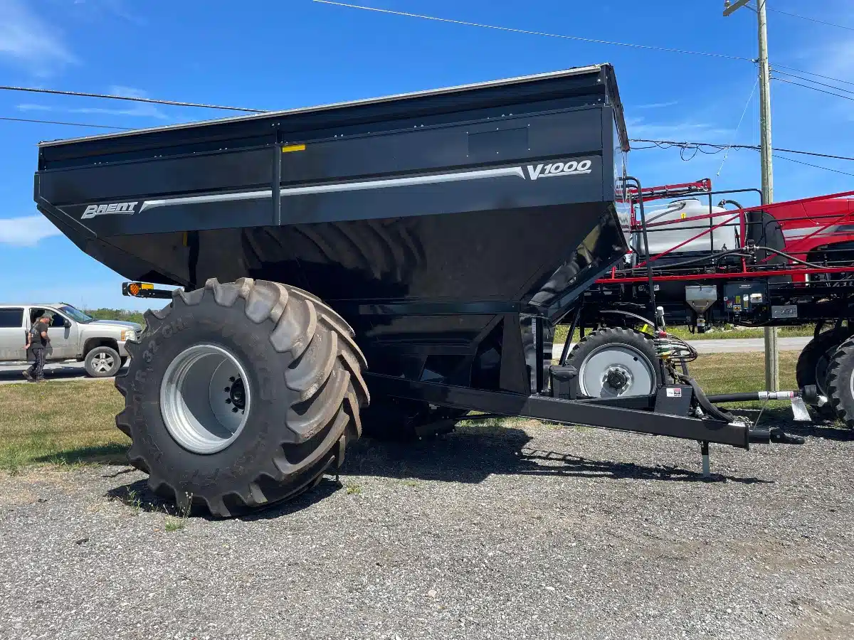 Gallery image 1 for 2025 Brent V1000 Grain Cart