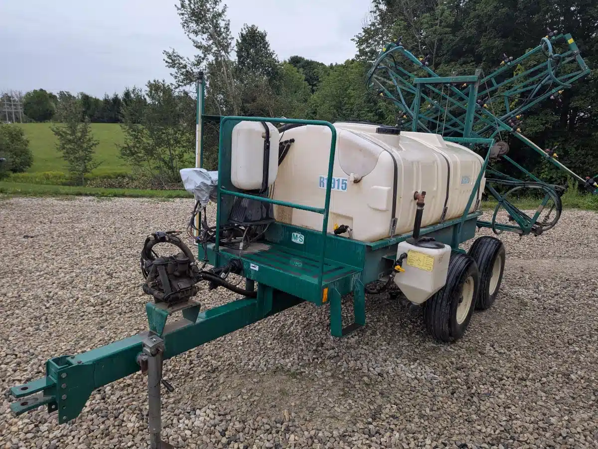 Gallery image 1 for Used 2004 M-S R1915 Sprayer - Pull Type