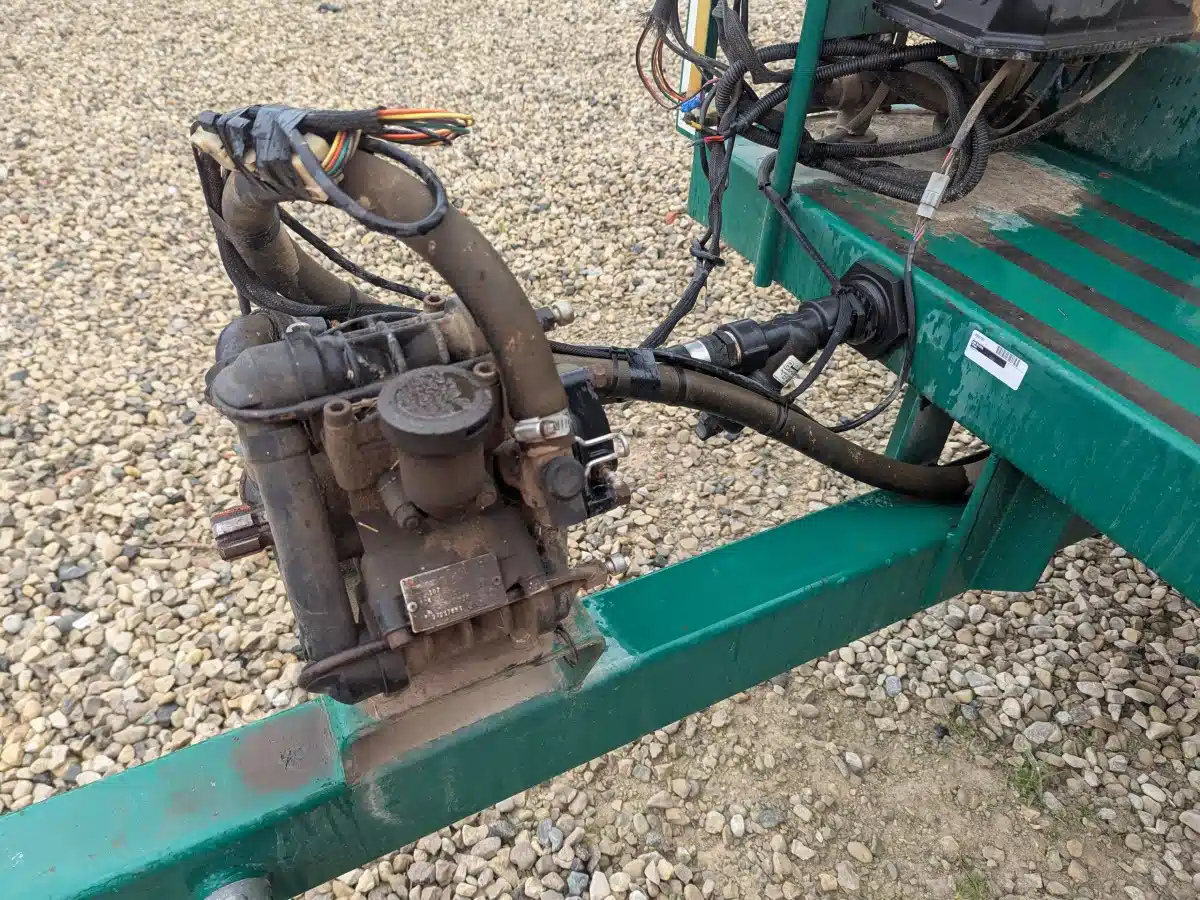 Gallery image 2 for Used 2004 M-S R1915 Sprayer - Pull Type