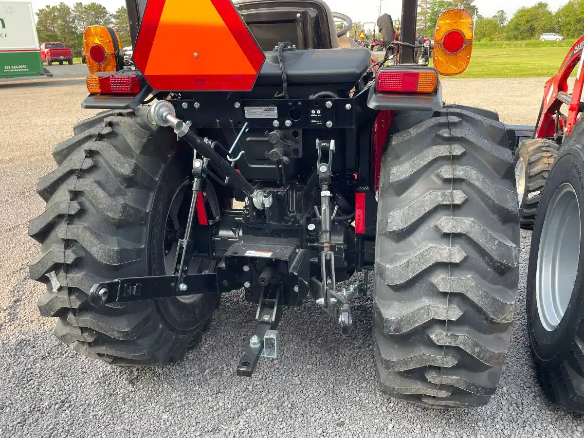 Gallery image 2 for New 2023 Case IH Farmall 35A Tractor