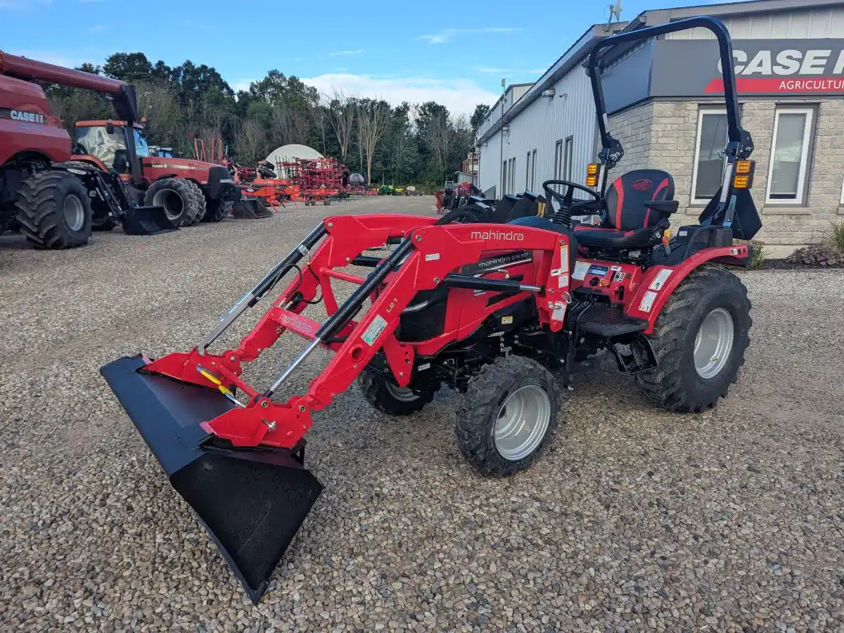 Gallery image 1 for New 2025 Mahindra 21264FHIL Tractor