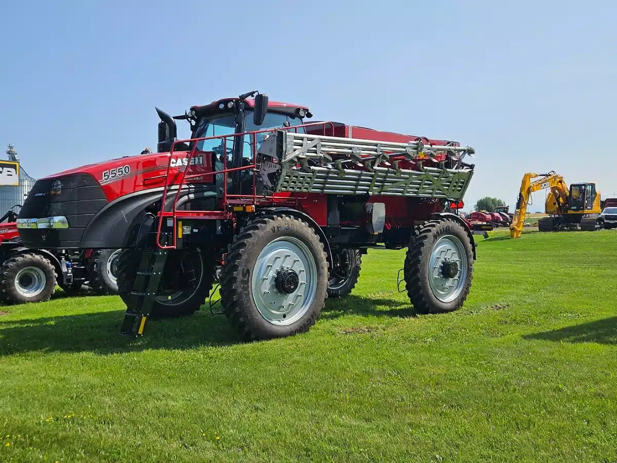 Gallery image 2 for New 2025 Case IH TRIDENT 5550 Spreader - Fertilizer