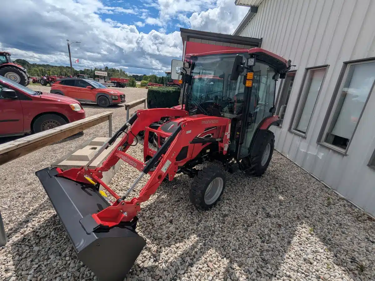 Gallery image 2 for New 2025 Mahindra 21264FHIL Tractor