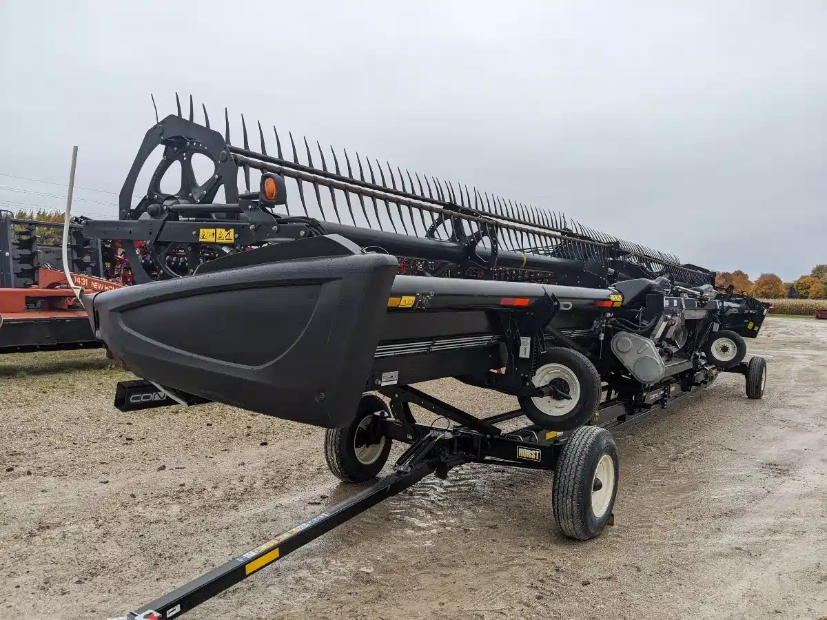 Gallery image 2 for Used 2015 MacDon FD75 Header - Flex Draper