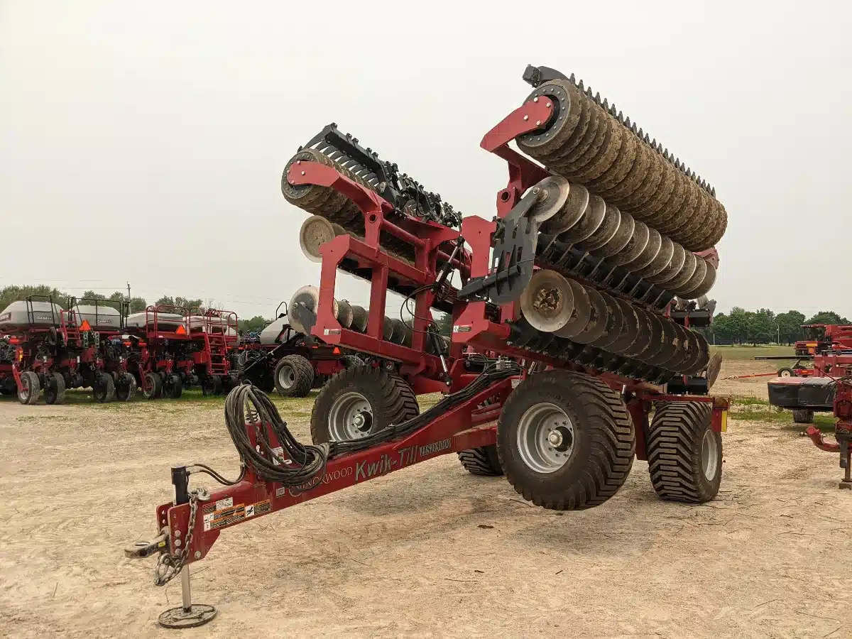 Gallery image 2 for Used Norwood KWIK-TILL HSD3000 Disc High Speed
