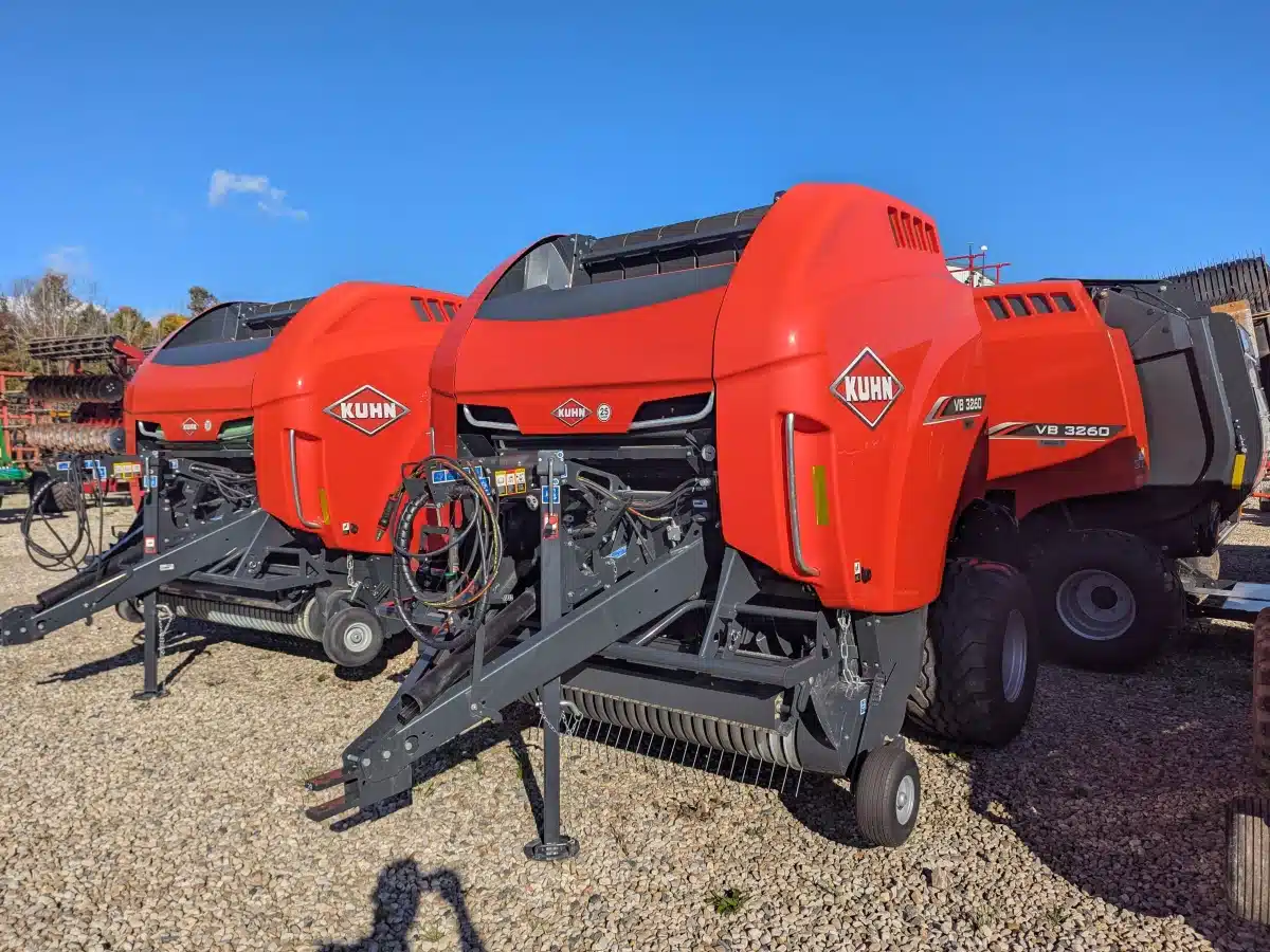 Gallery image 2 for New 2025 Kuhn VB 3260 Round Baler