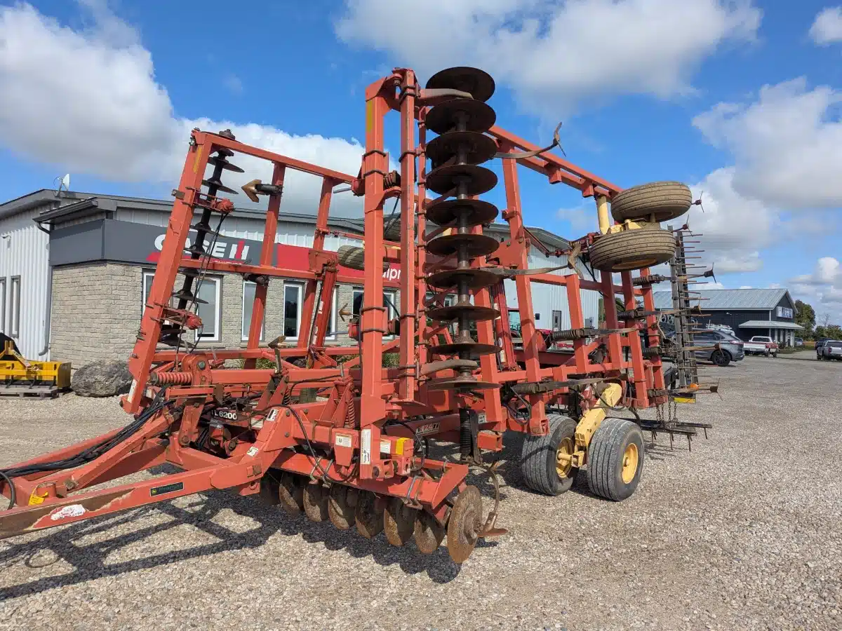 Gallery image 2 for Used 2012 Kuhn Krause TL6200 Mulch Finisher