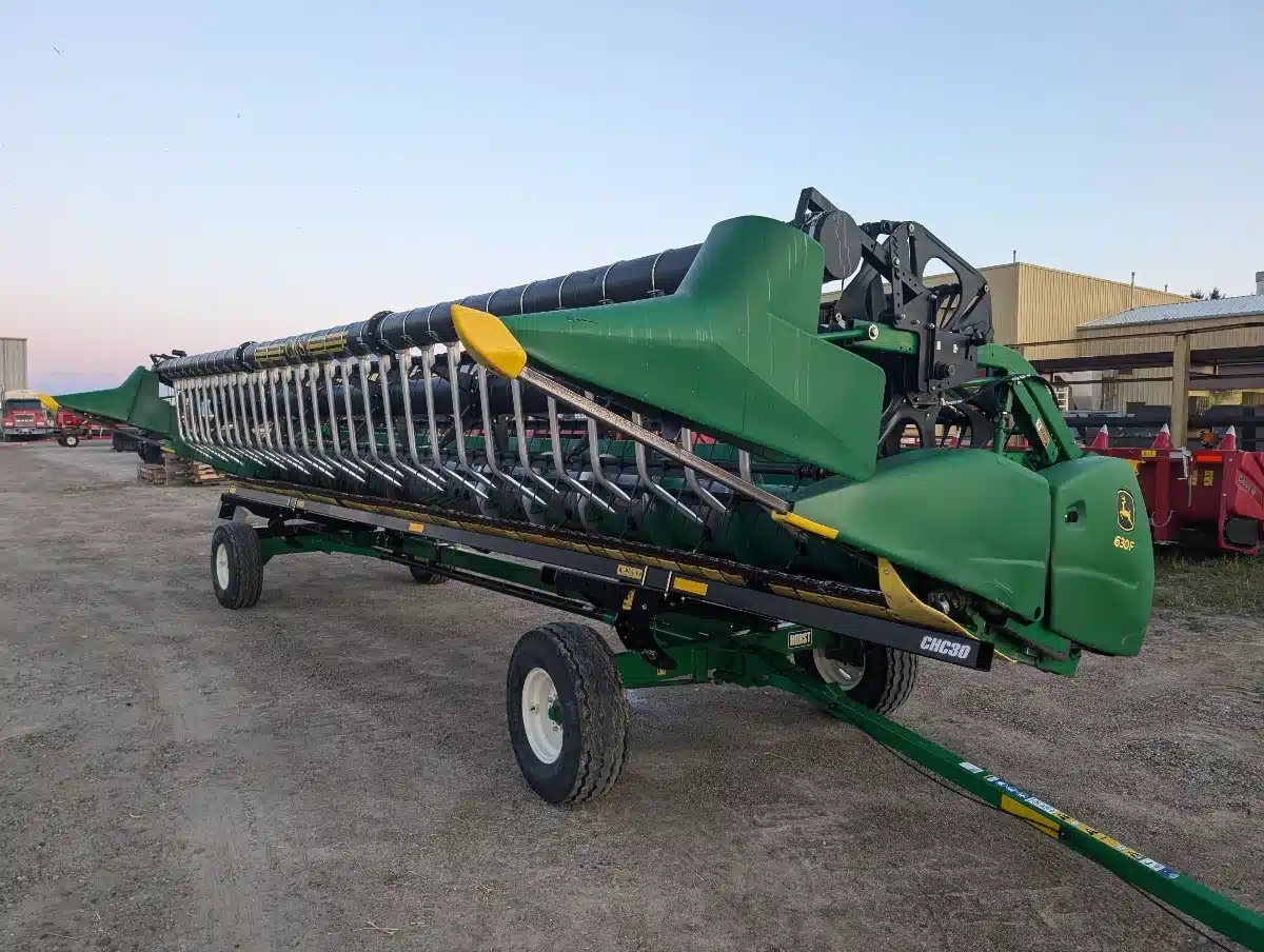 Gallery image 1 for Used 2014 John Deere 630F Header - Flex