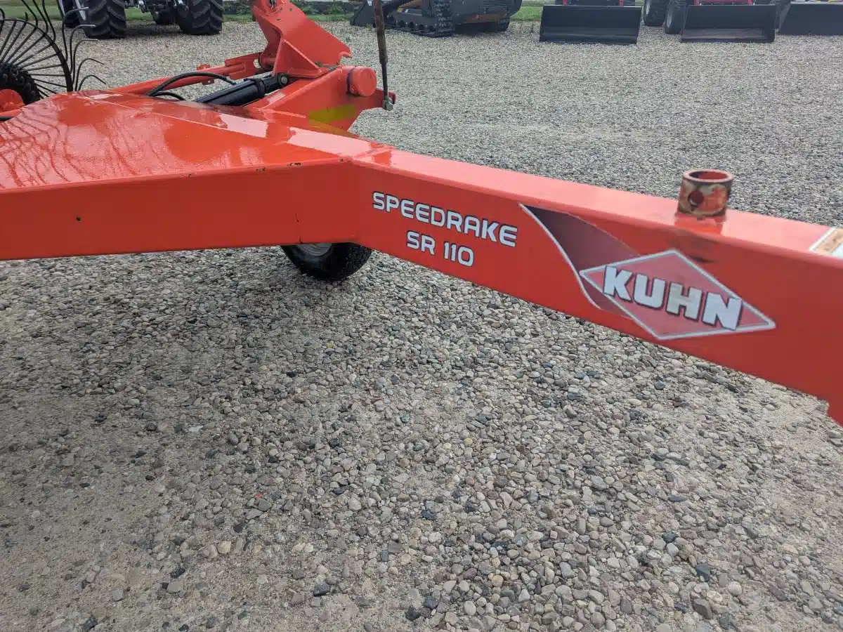 Gallery image 2 for Used 2013 Kuhn SR 110 GII Rake