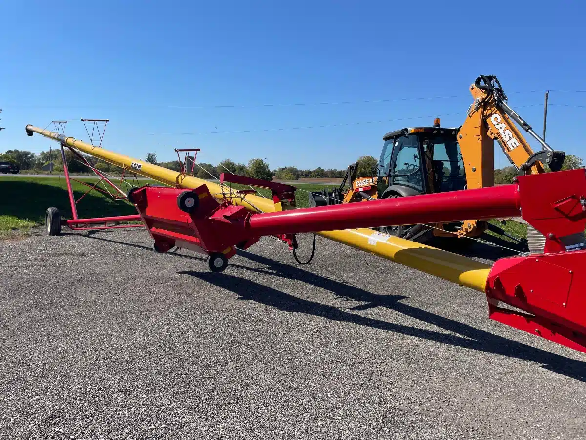 Gallery image 2 for New 2023 Westfield MKX2 10-83 Auger