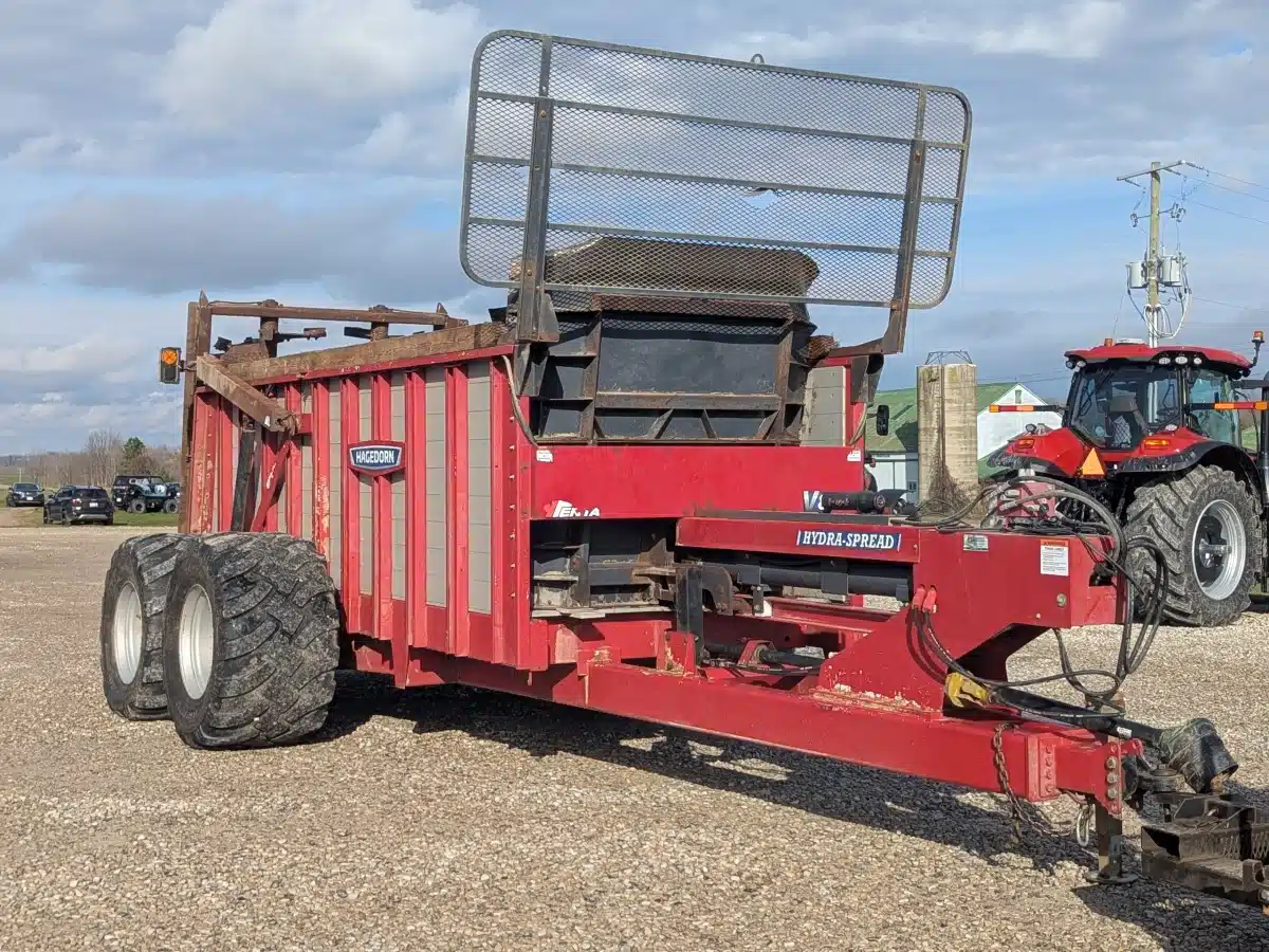 Used 2022 Hagedorn HYDRA-SPREAD V8610 Manure Spreader