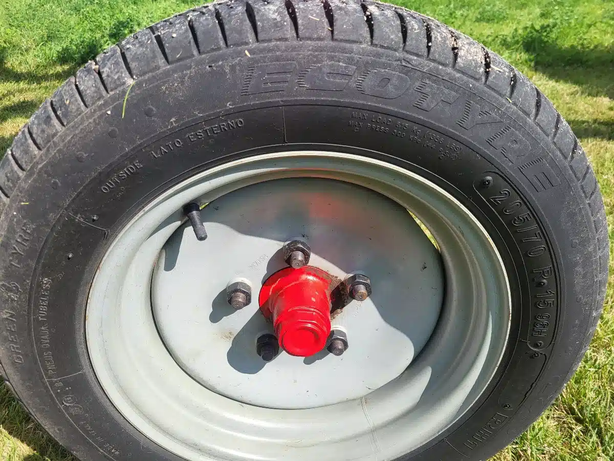 Gallery image 2 for 2014 Farm King RFKB10 Rake