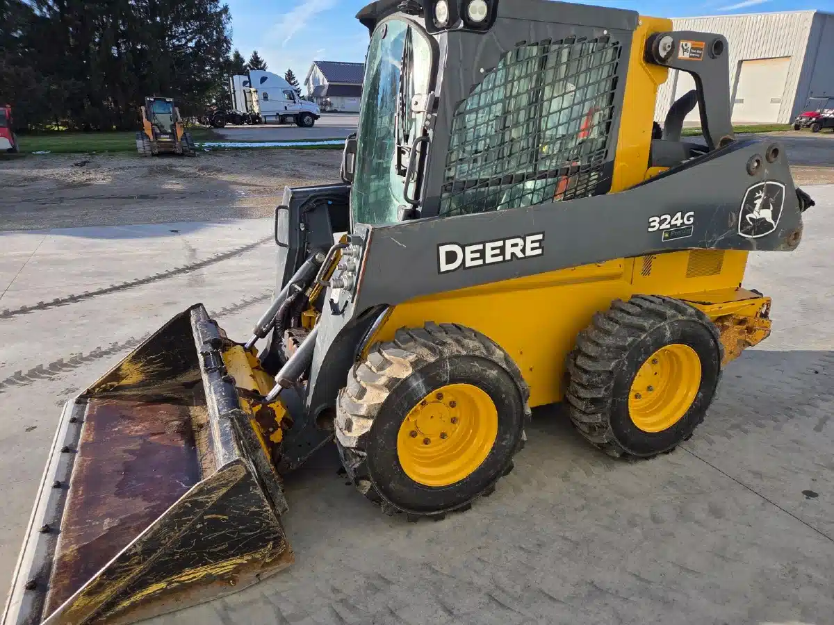 Used 2020 John Deere 324G Skid Steer