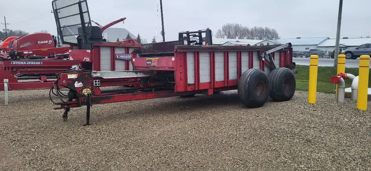 Used 2004 Hagedorn 226 Manure Spreader