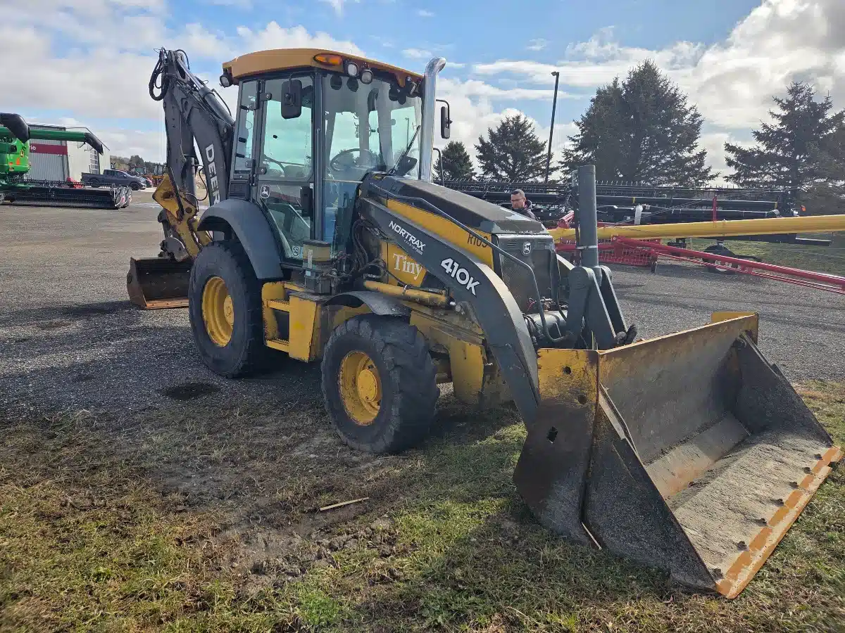 Photo de la Galerie 2 pour 2015 DEERE 410K Rétrocaveuse