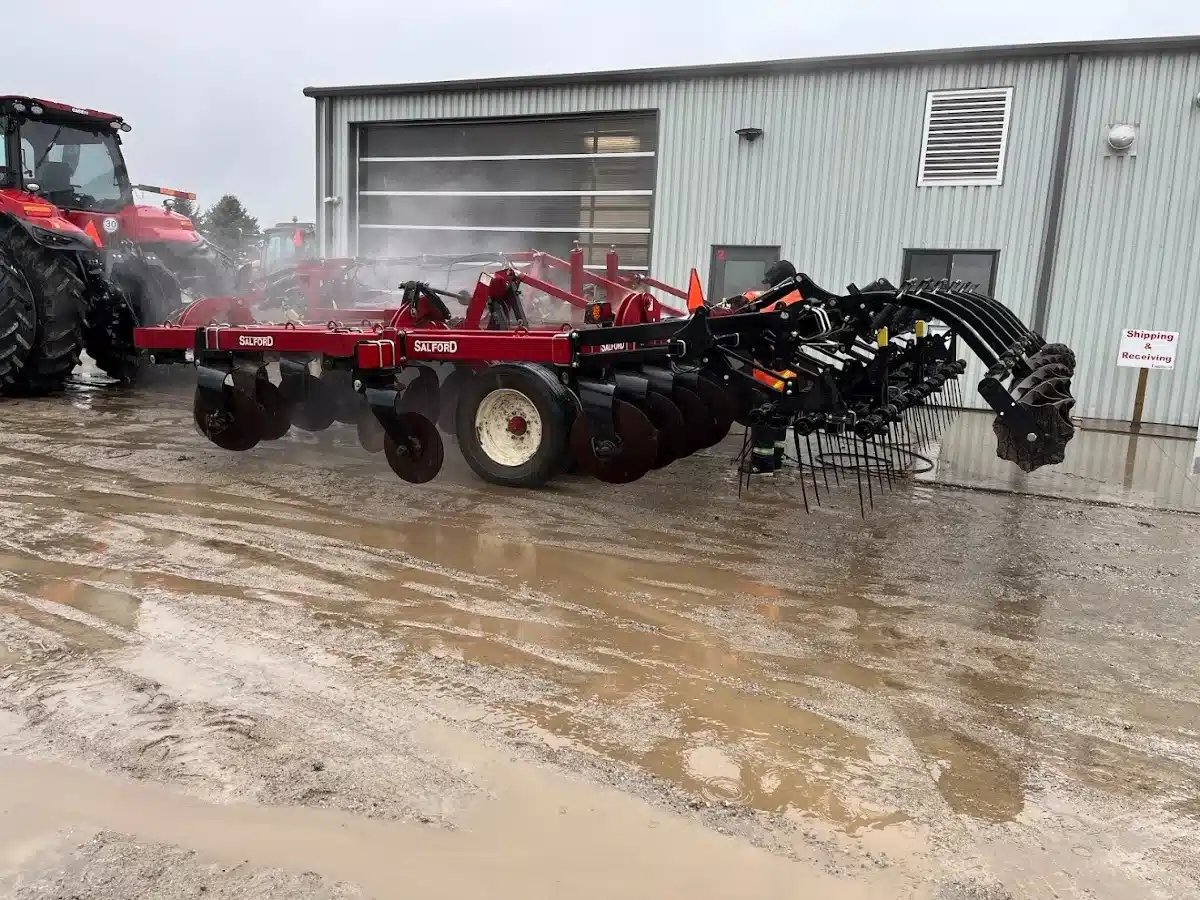 Gallery image 1 for 2018 Salford I-5116 Vertical Tillage