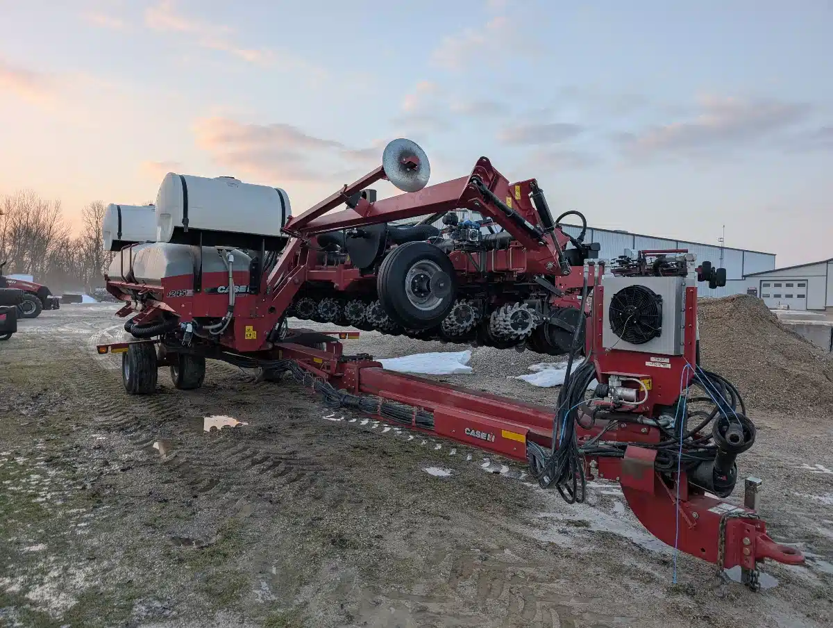 Gallery image 2 for 2017 Case IH 1245 Planter