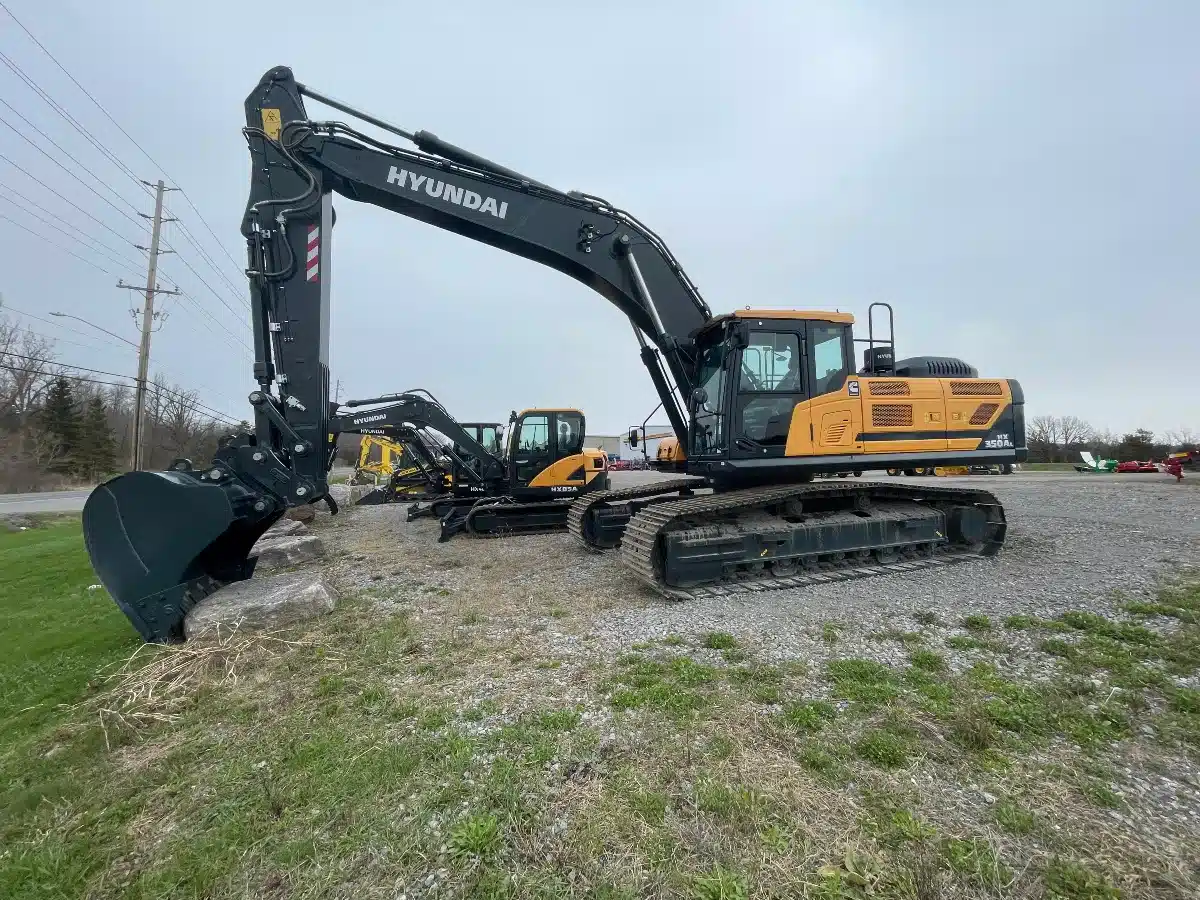 Gallery image 1 for 2025 Hyundai Ind HX350A L Excavator