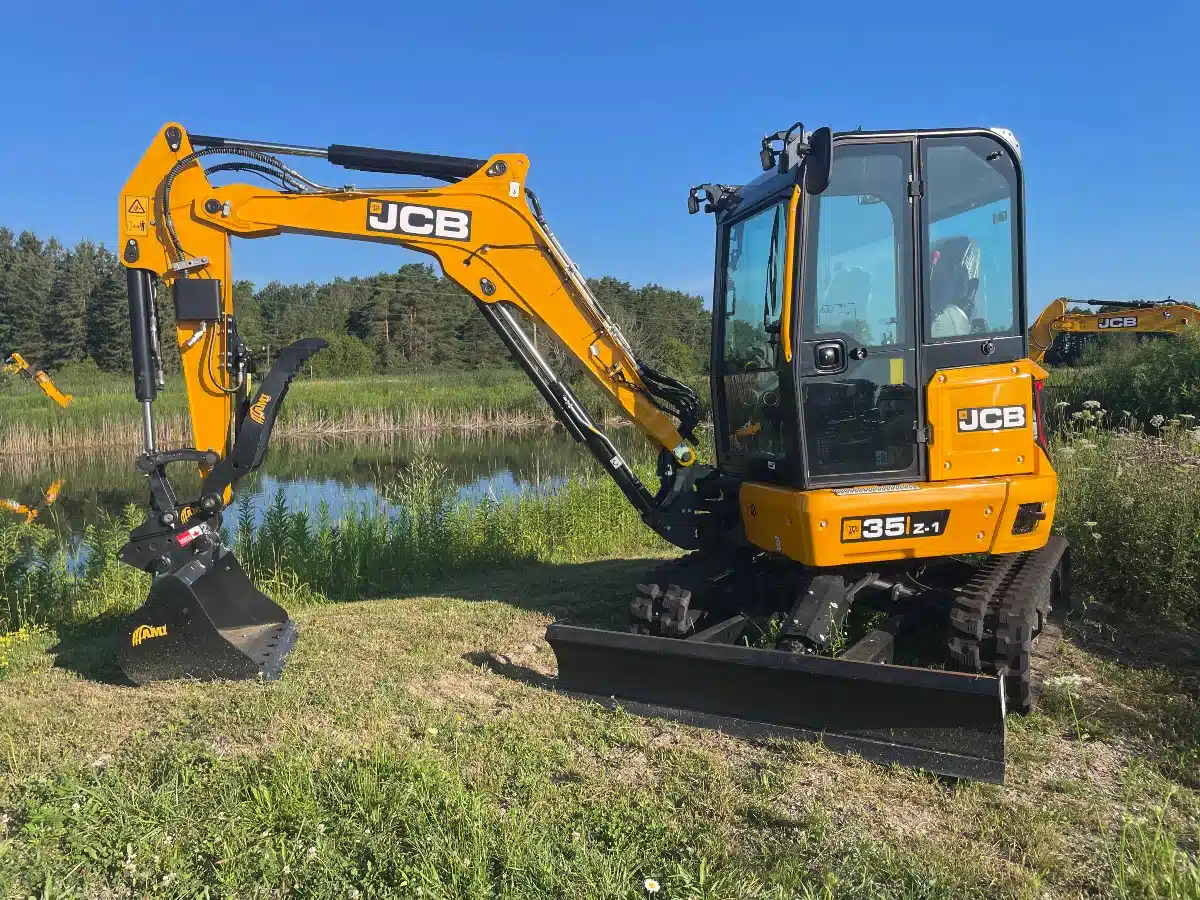 Gallery image 1 for 2025 JCB 35Z-1 Excavator