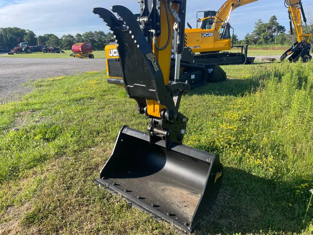 Gallery image 2 for 2025 JCB 35Z-1 Excavator