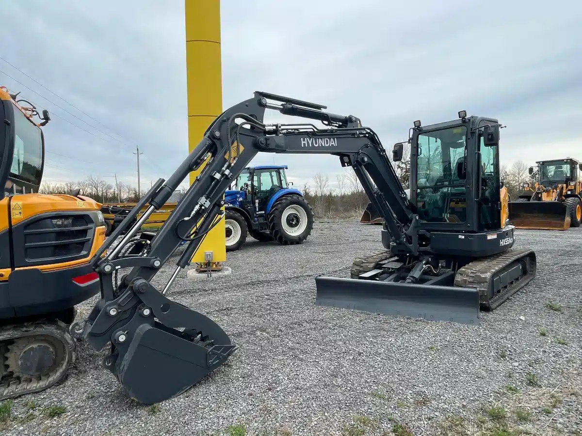 Gallery image 1 for 2026 Hyundai Ind HX55A Excavator
