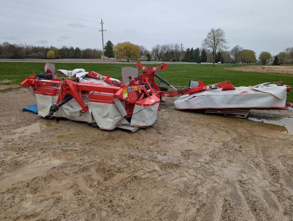 Photo de la Galerie 1 pour 2013 Kuhn GMD 802F / 8730 Faucheuse à disques