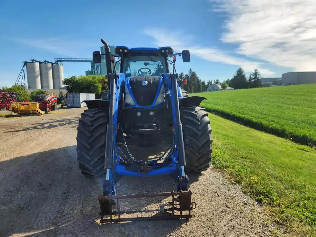 Gallery image 2 for 2017 New Holland T7.270 Tractor