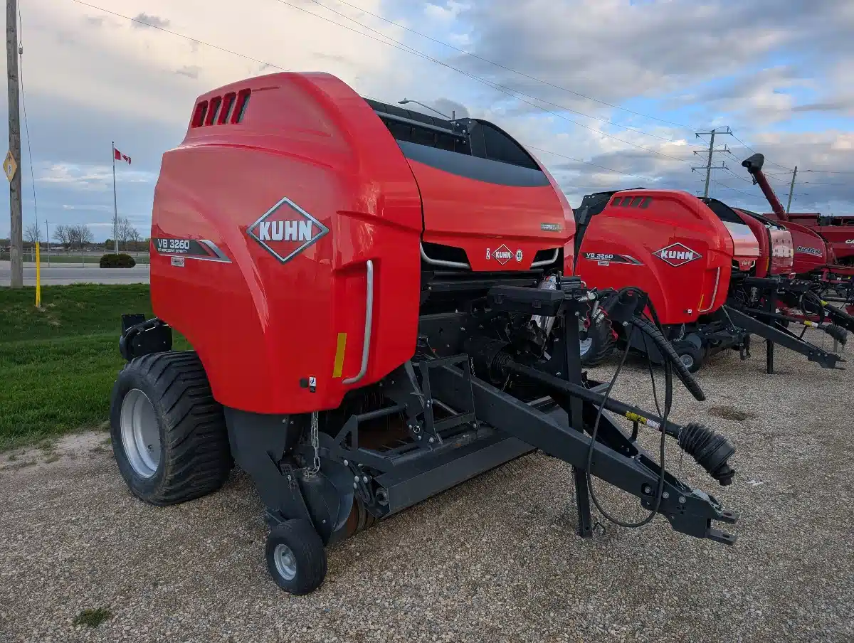 Gallery image 2 for 2025 Kuhn VB3260 Round Baler