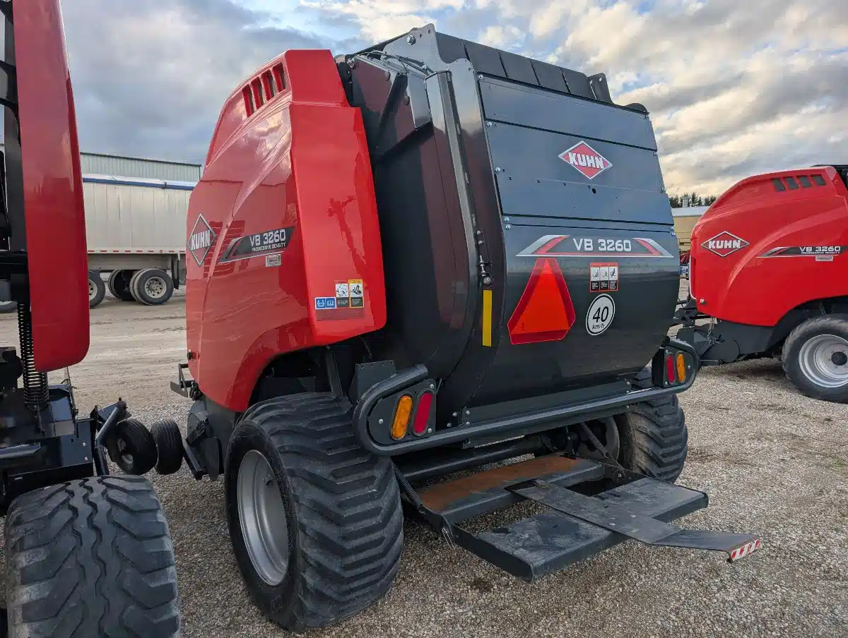 Gallery image 2 for 2025 Kuhn VB3260 Round Baler