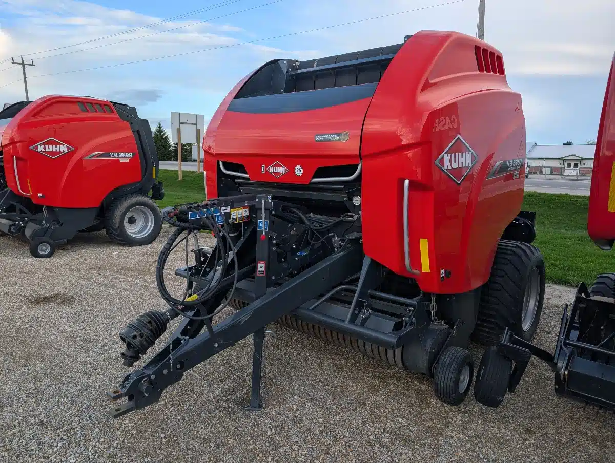 Gallery image 1 for 2025 Kuhn VB3260 Round Baler