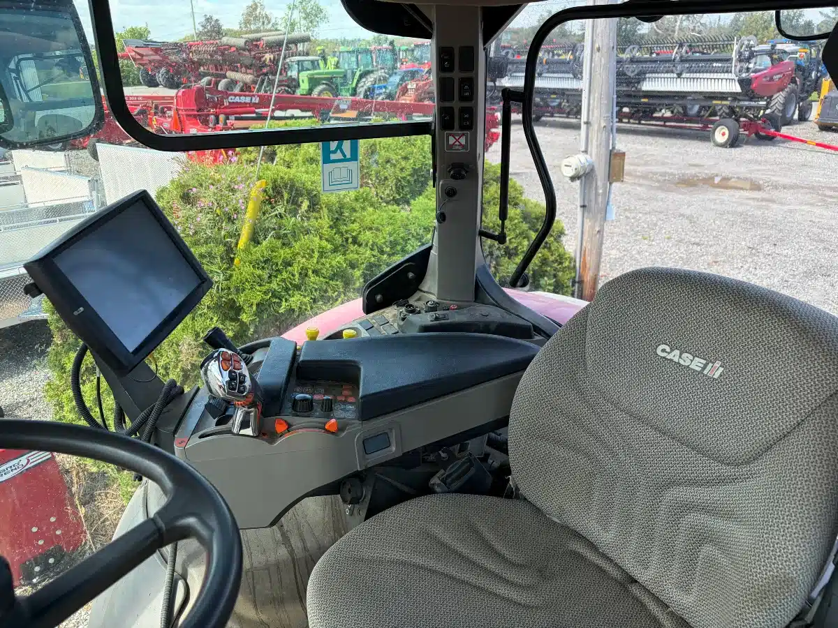 Gallery image 2 for 2016 Case IH PUMA 165 Tractor