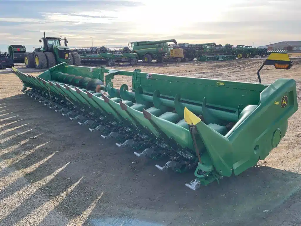 Gallery image 1 for Used 2023 John Deere C18R Header - Row Crop