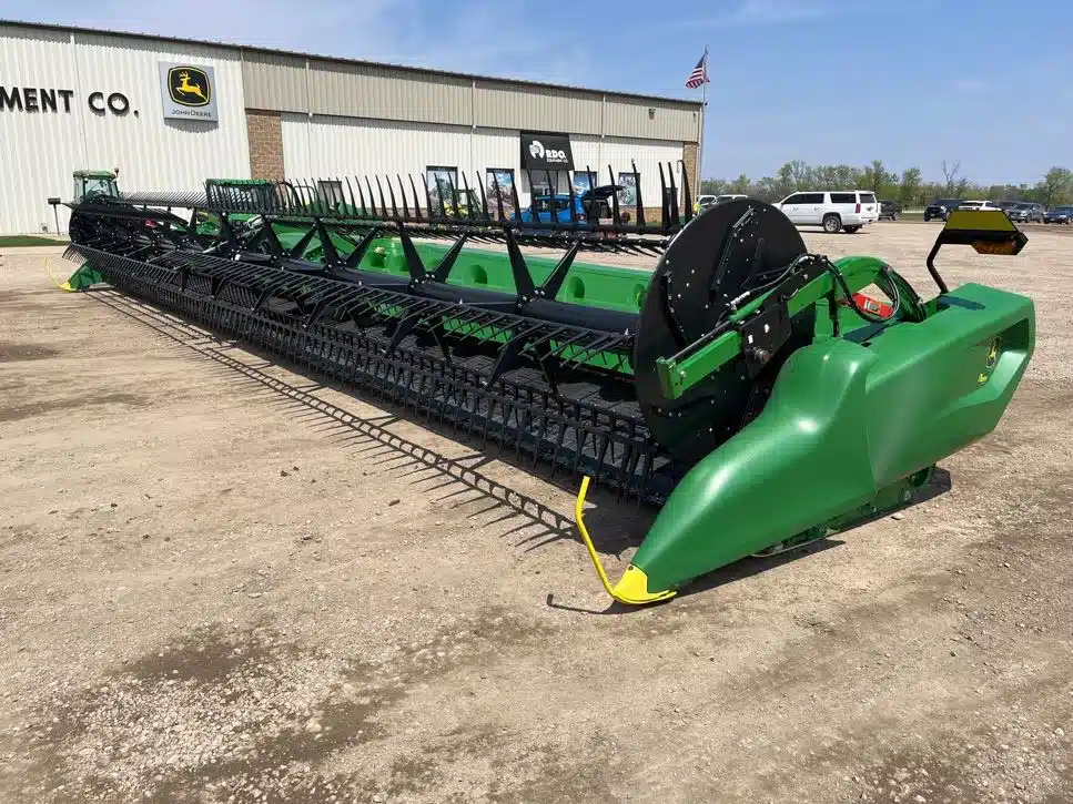 Gallery image 1 for 2023 John Deere RD45F Header - Flex