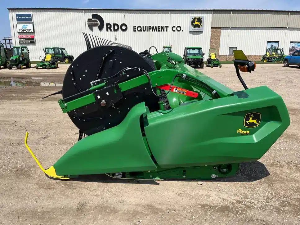 Gallery image 2 for 2023 John Deere RD45F Header - Flex
