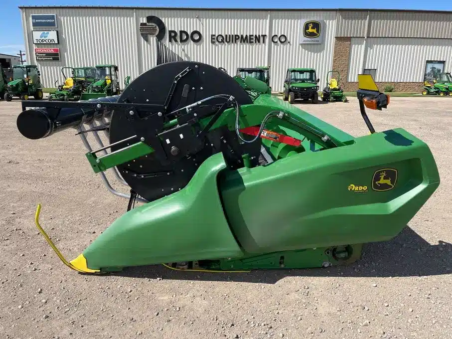 Gallery image 2 for Used 2021 John Deere RD40F Header - Flex