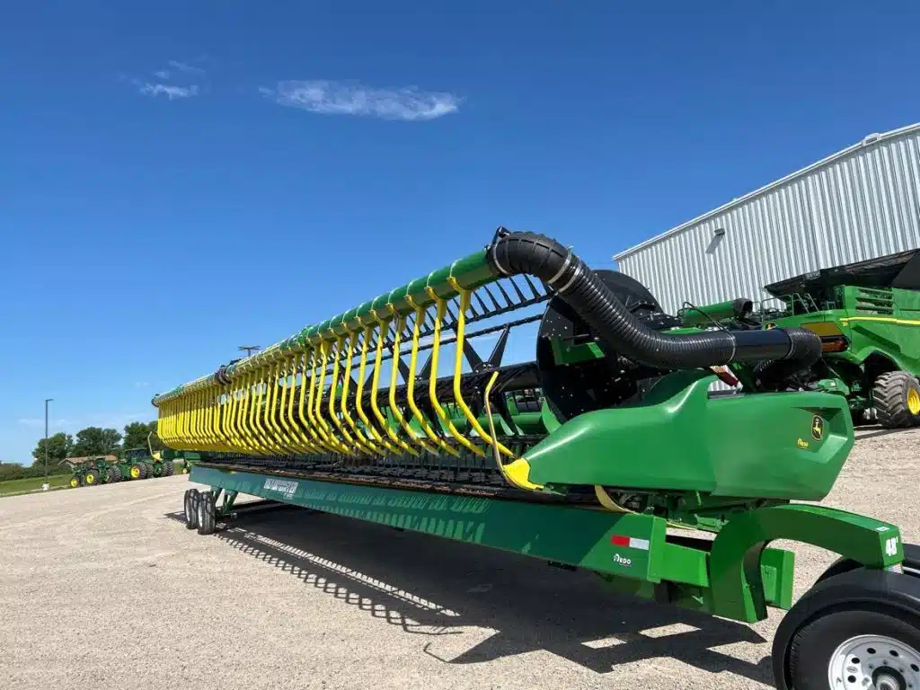 Gallery image 1 for Used 2023 John Deere RD45F Header Combine