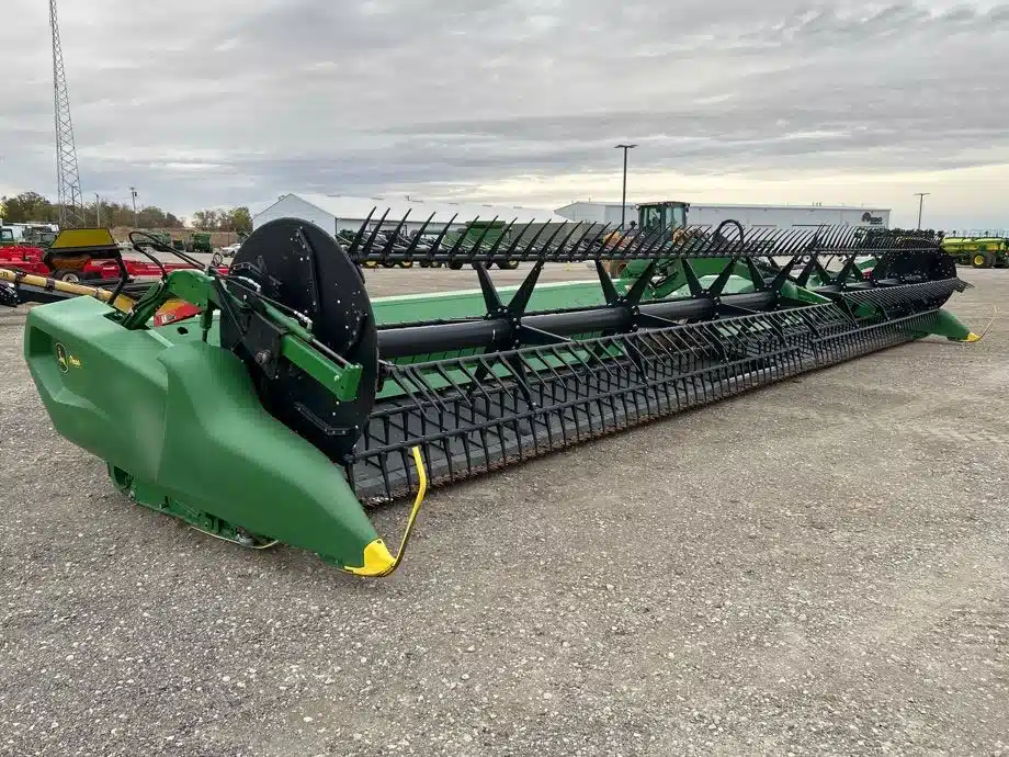 Gallery image 1 for Used 2021 John Deere RD40F Header - Flex