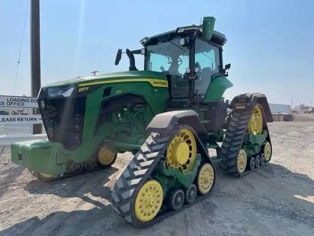 Gallery image 1 for Used 2022 John Deere 8R 370 Tractor