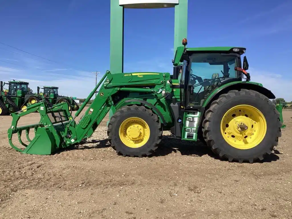 Gallery image 2 for New 2023 John Deere 6R 165 Tractor