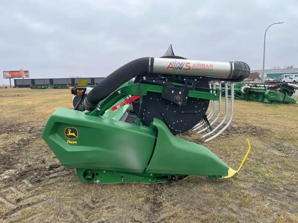 Gallery image 2 for Used 2022 John Deere RD40F Header - Flex
