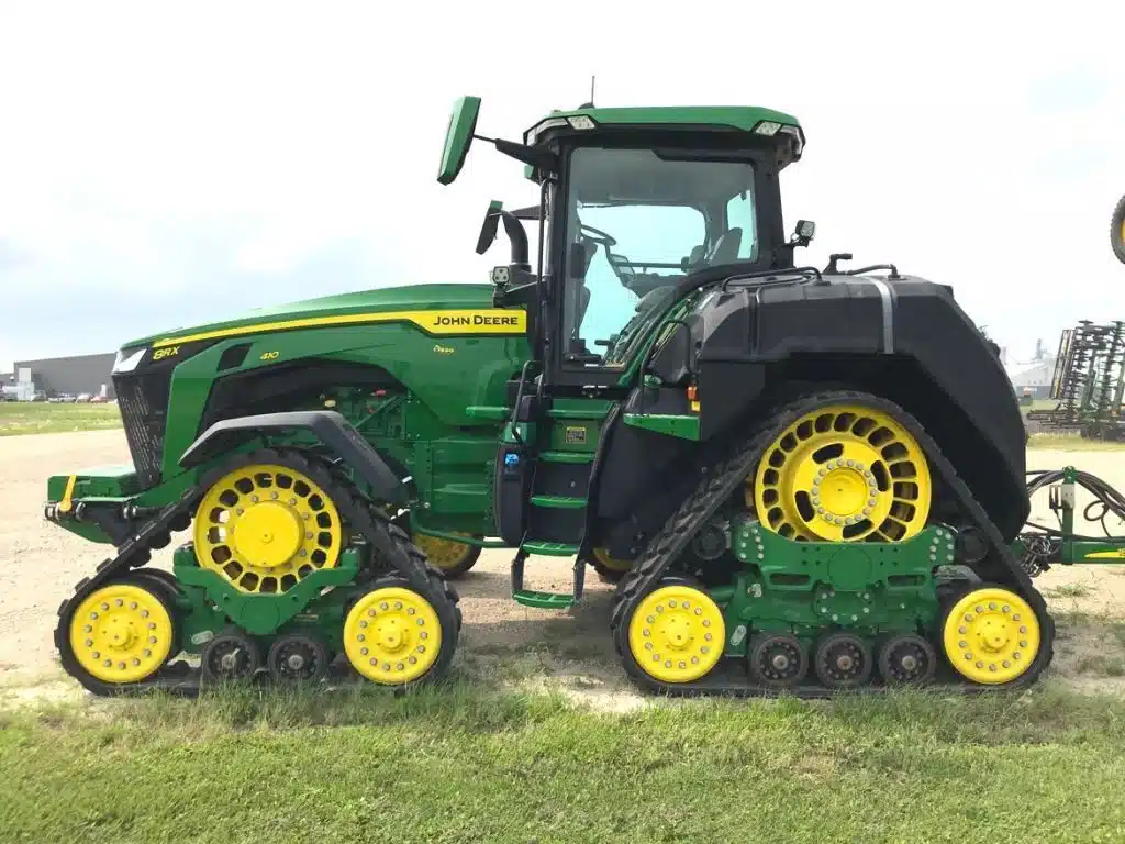 Gallery image 2 for Used 2022 John Deere 8RX 410 Tractor