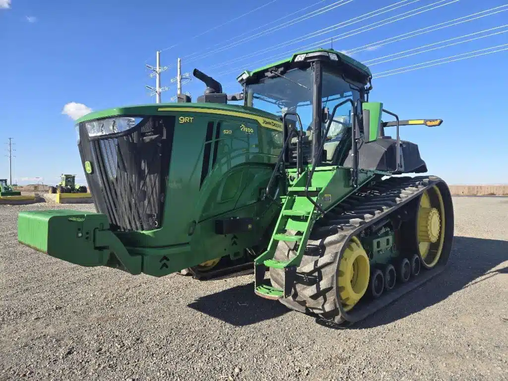 Gallery image 1 for Used 2022 John Deere 9RT 520 Tractor