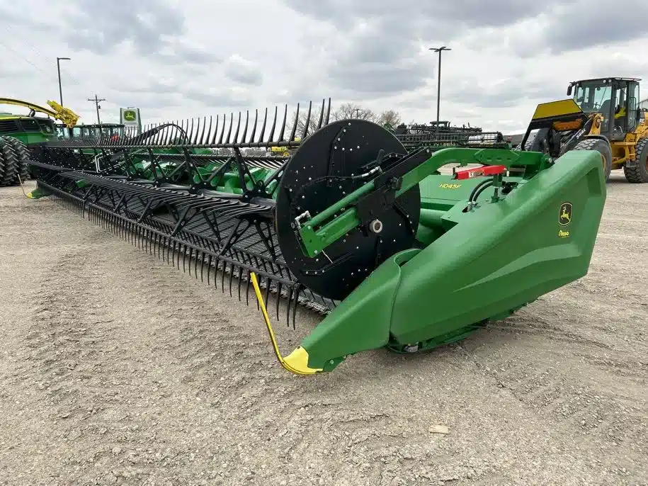 Gallery image 1 for Used 2024 John Deere HD45F Header Combine