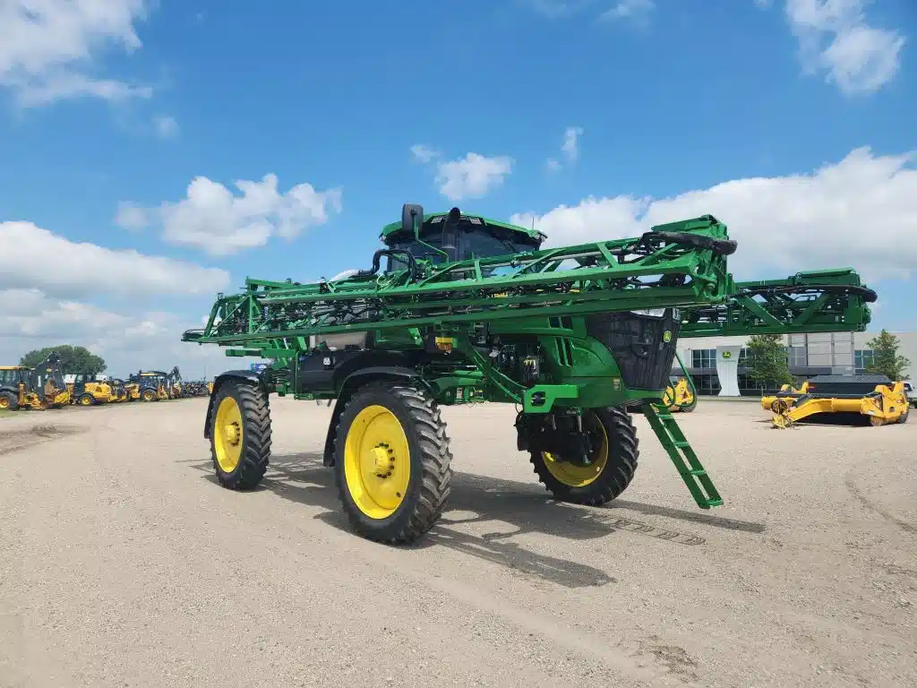 Gallery image 1 for Used 2024 John Deere 410R Sprayer - Self Propelled