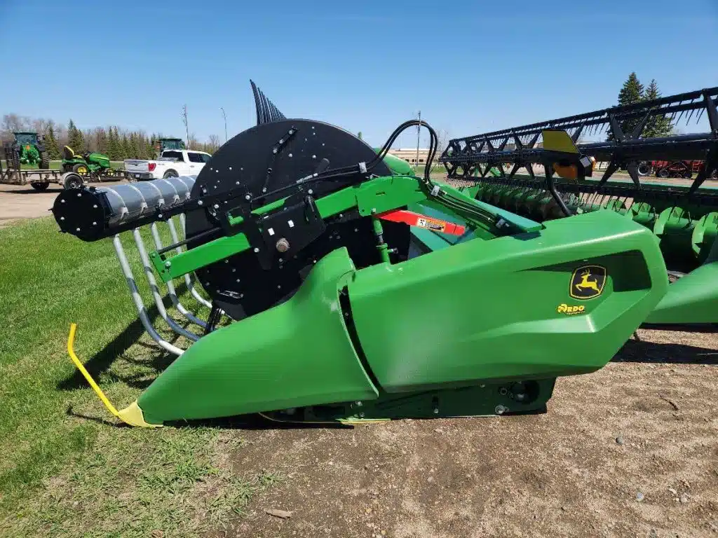 Gallery image 2 for Used 2024 John Deere RD40F Header - Flex