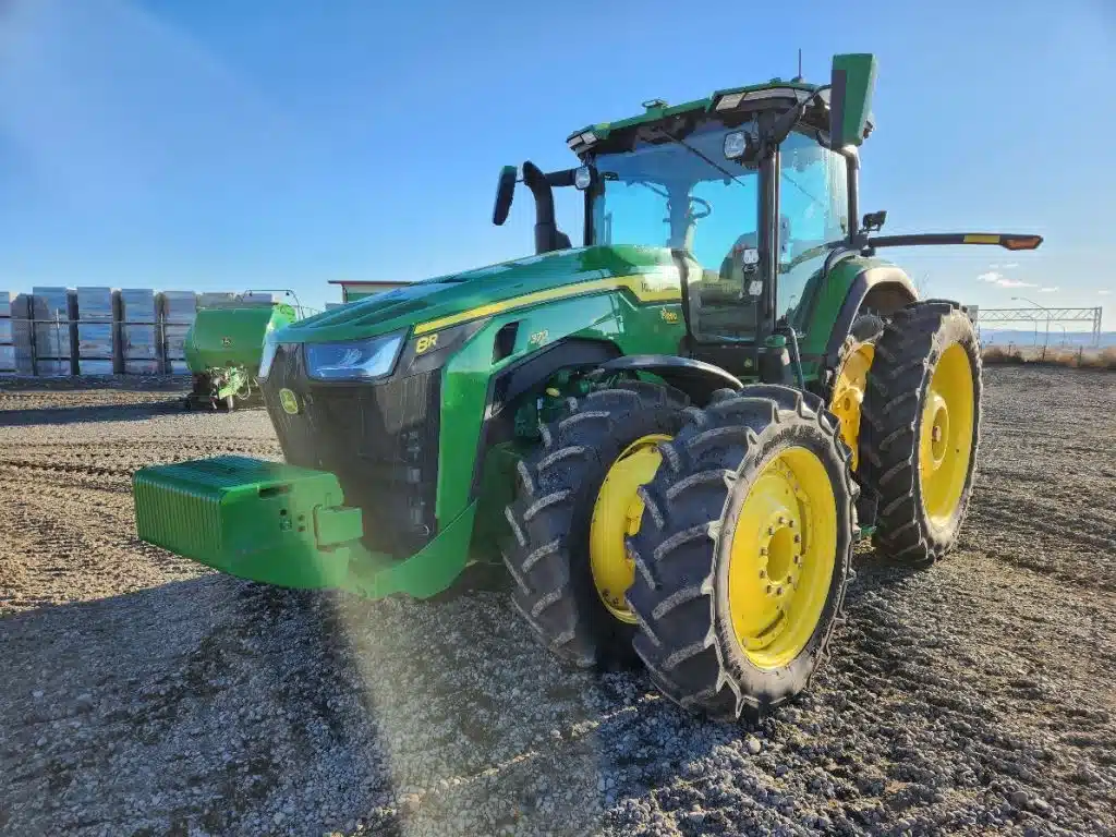 Gallery image 1 for Used 2023 John Deere 8R 370 Tractor