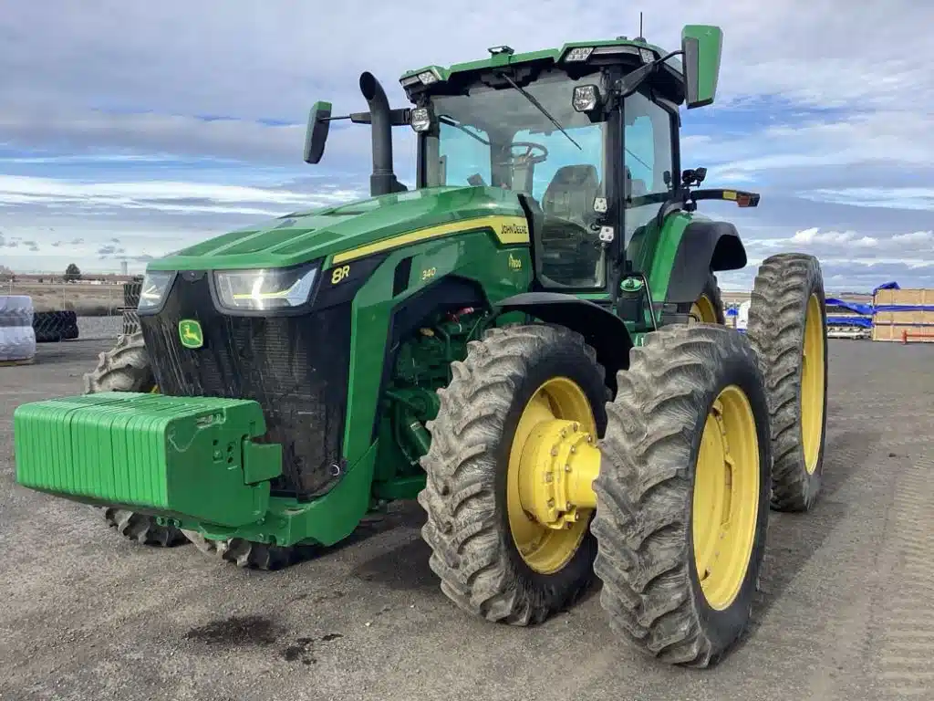 Gallery image 1 for Used 2021 John Deere 8R 340 Tractor
