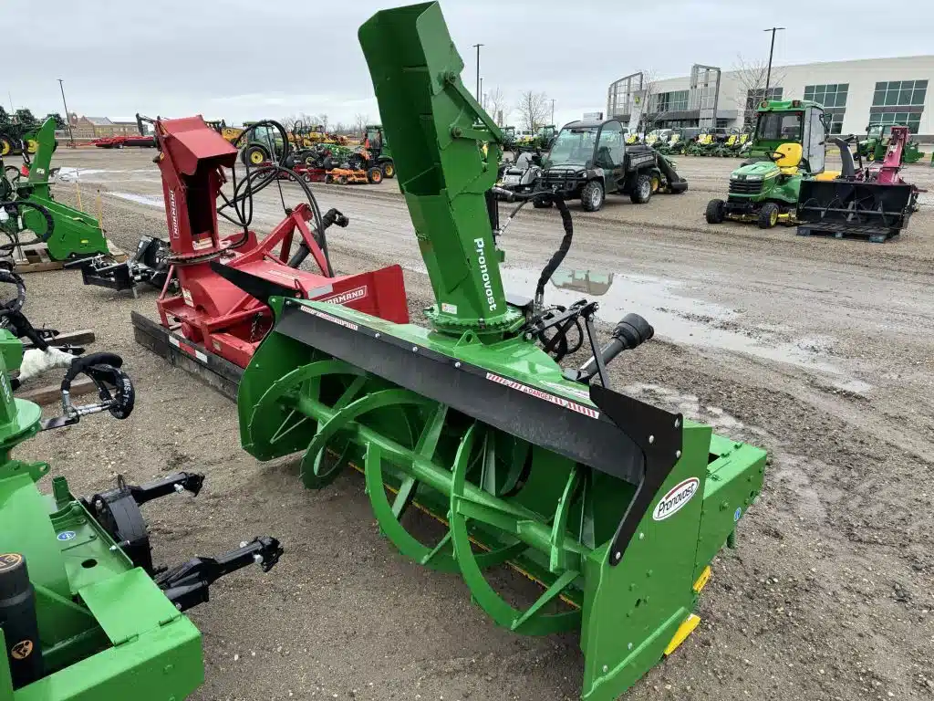 Gallery image 1 for New 2022 Pronovost P82126 Snow Blower